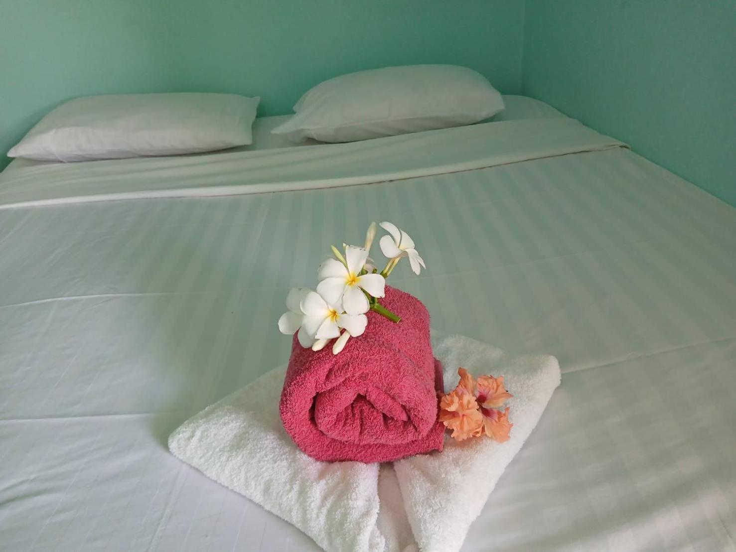 Stella Resort Кханом Екстер'єр фото